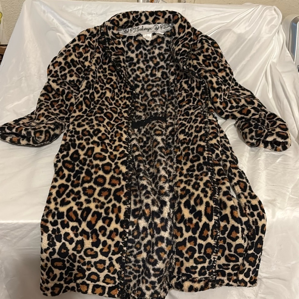PJ salvage leopard print robe size small